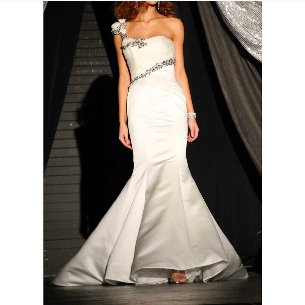 Sherri Hill Gown
